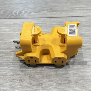 Woods 7362 5 Female Plug 1 Male Plug 125V 15 A